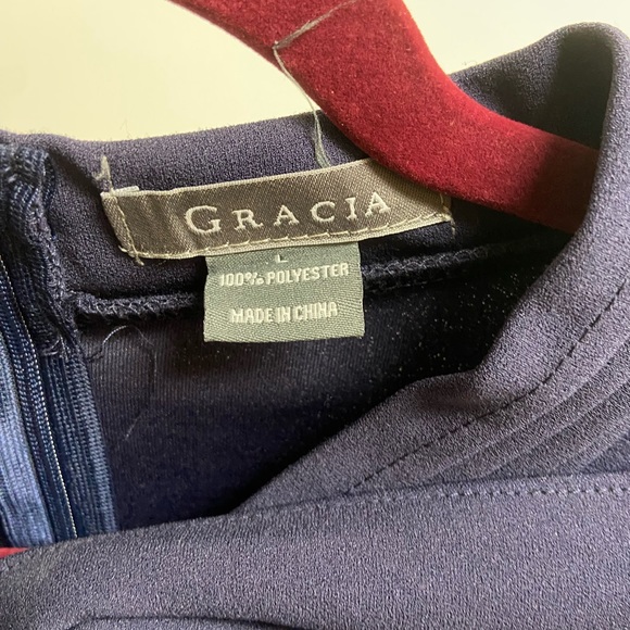 Gracia Blouse - Picture 3 of 3